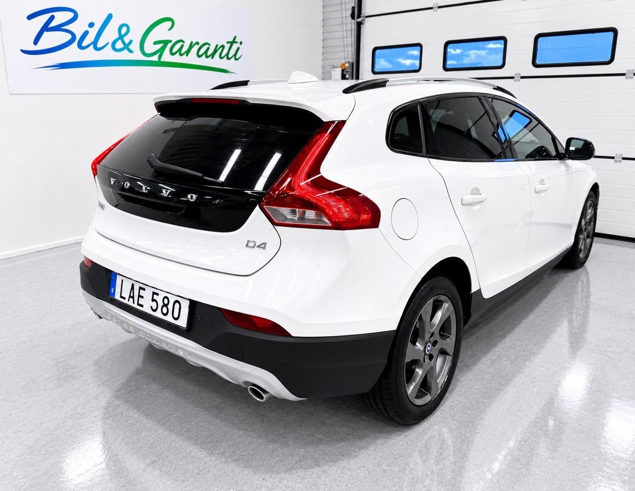 Volvo V40 Cross Country D4 Momentum 2015, bild 5/10