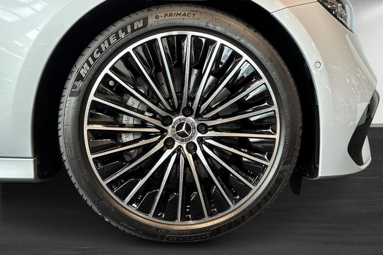 Mercedes-Benz E 300 e 2026, bild 5/10
