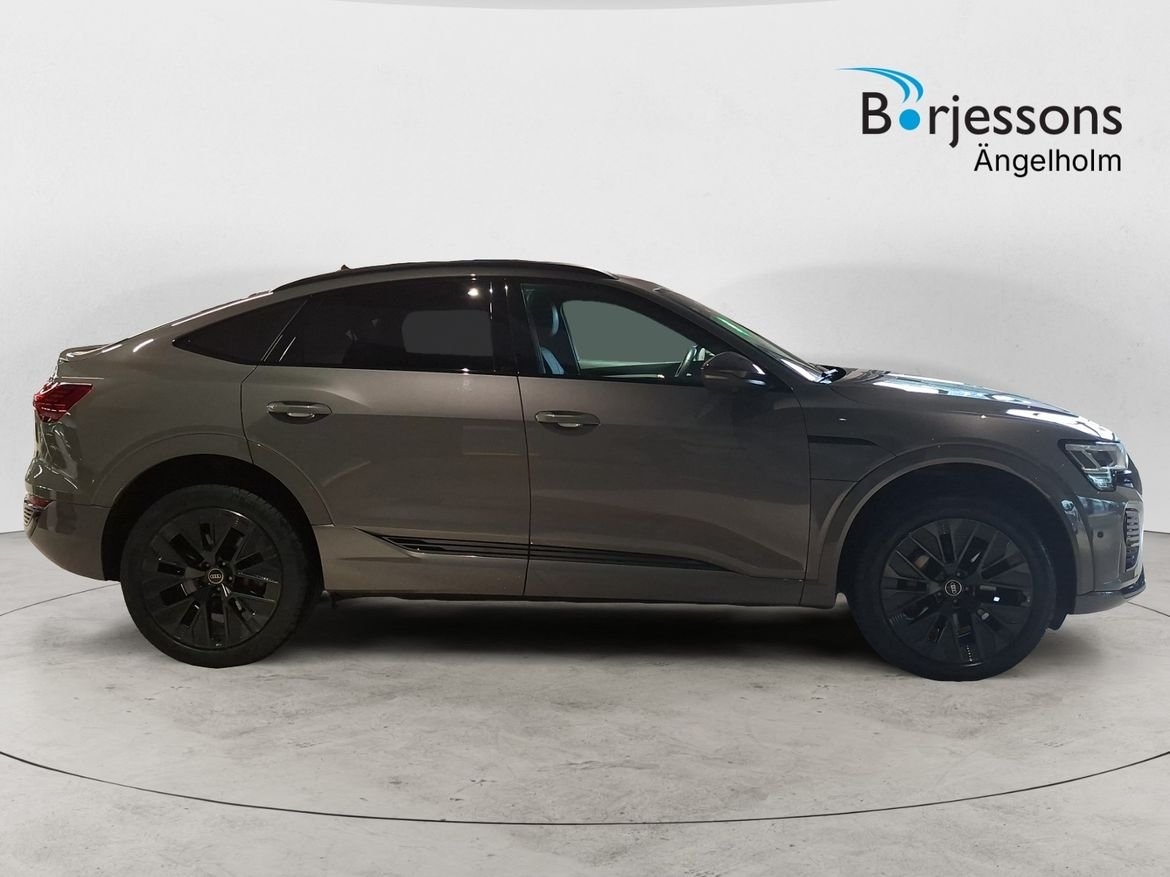 Audi Q8 SPORTBACK E-TRON 55 QUATTRO 2024, bild 2/10