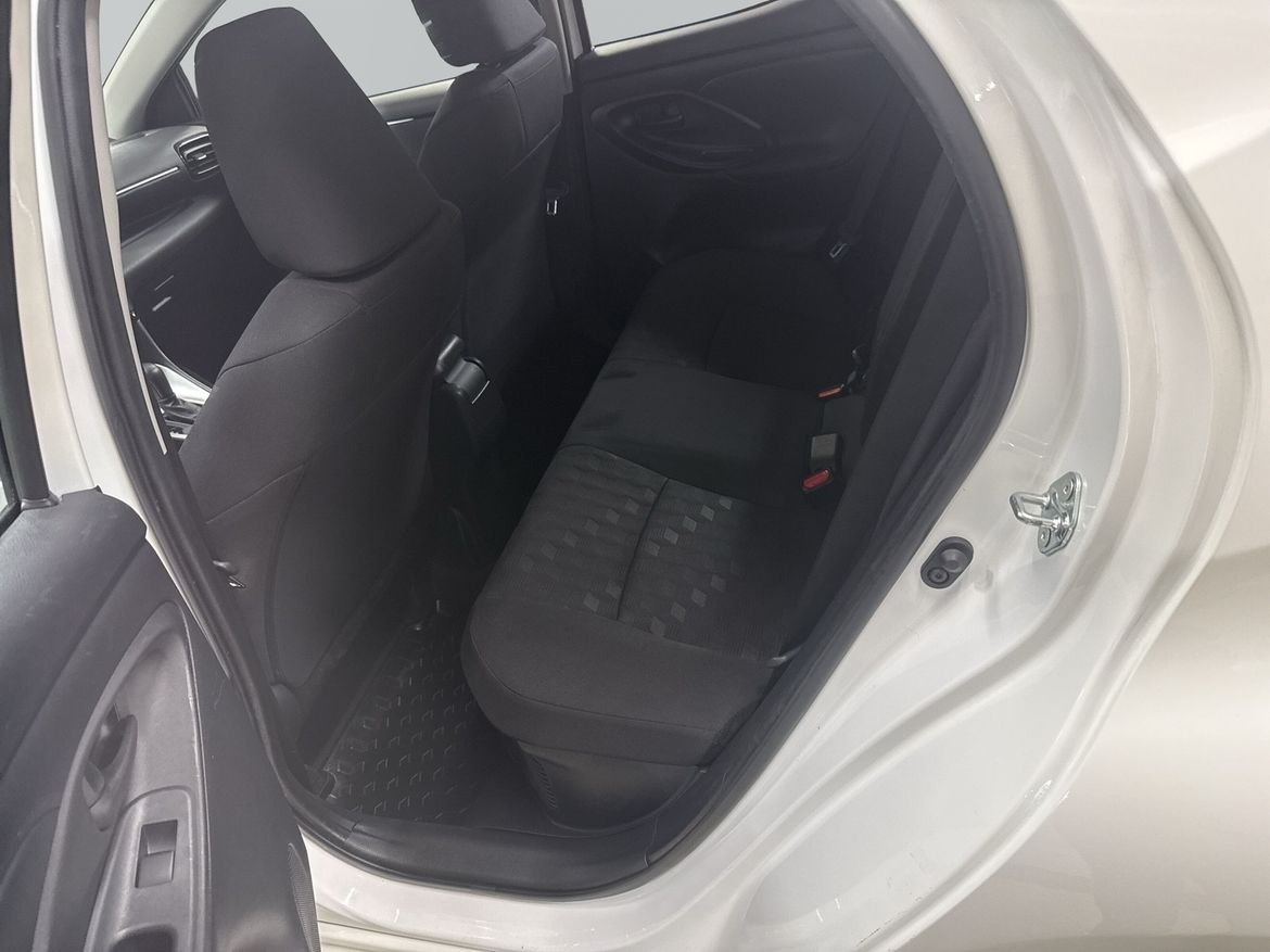 Toyota Yaris HSD 5D ACTIVE KOMFORT 2025, bild 7/14