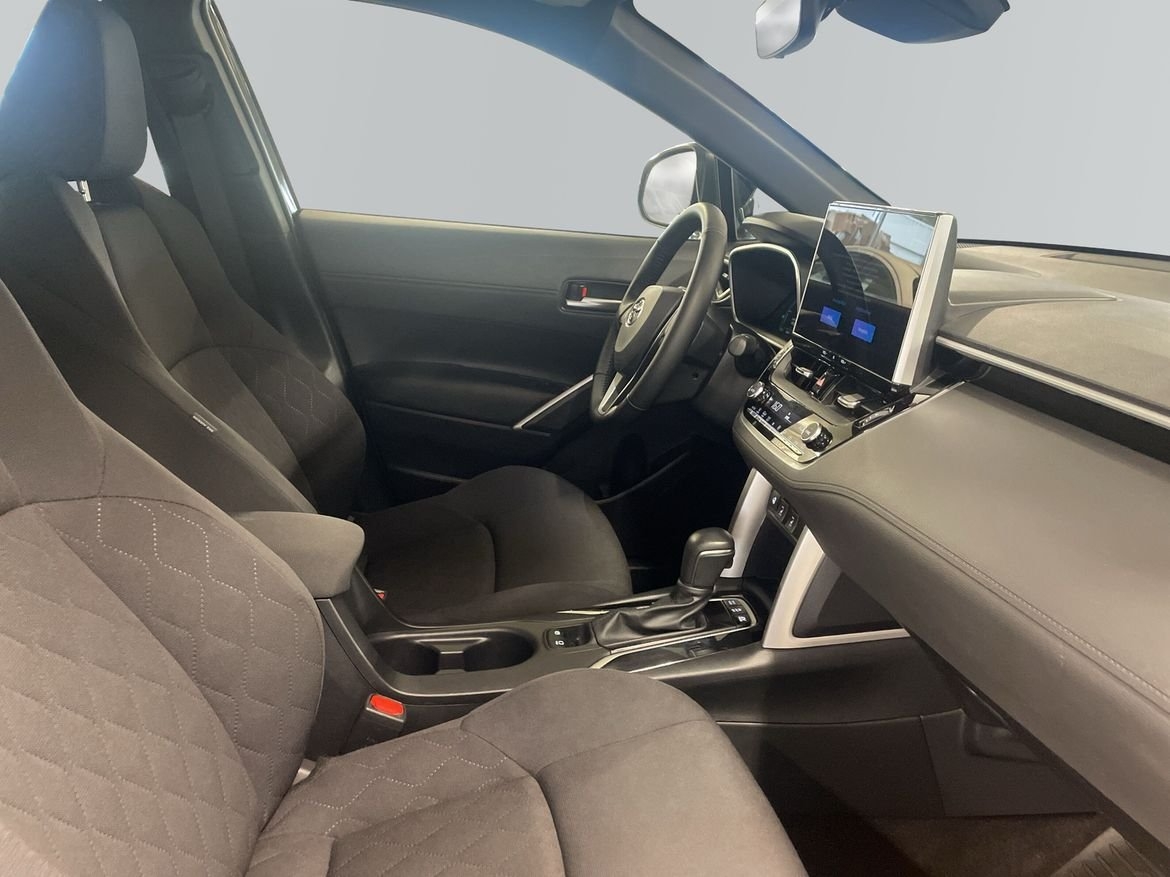 Toyota Corolla Cross 2025, bild 6/18