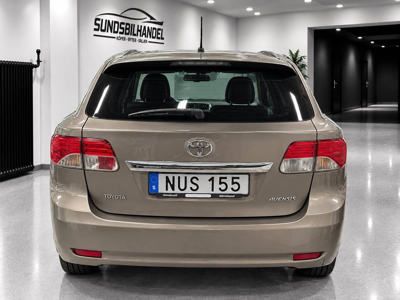 Toyota Avensis 2014, kuva 4/6