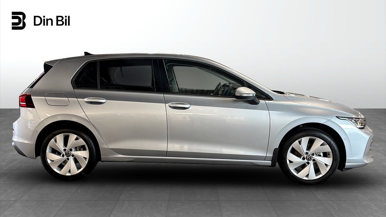 Volkswagen Golf 1.5 eTSI ACT OPF 2026, bild 2/10