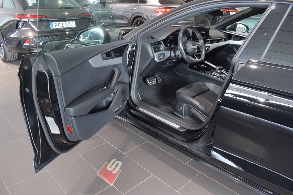 Audi A5 2022, bild 4/9