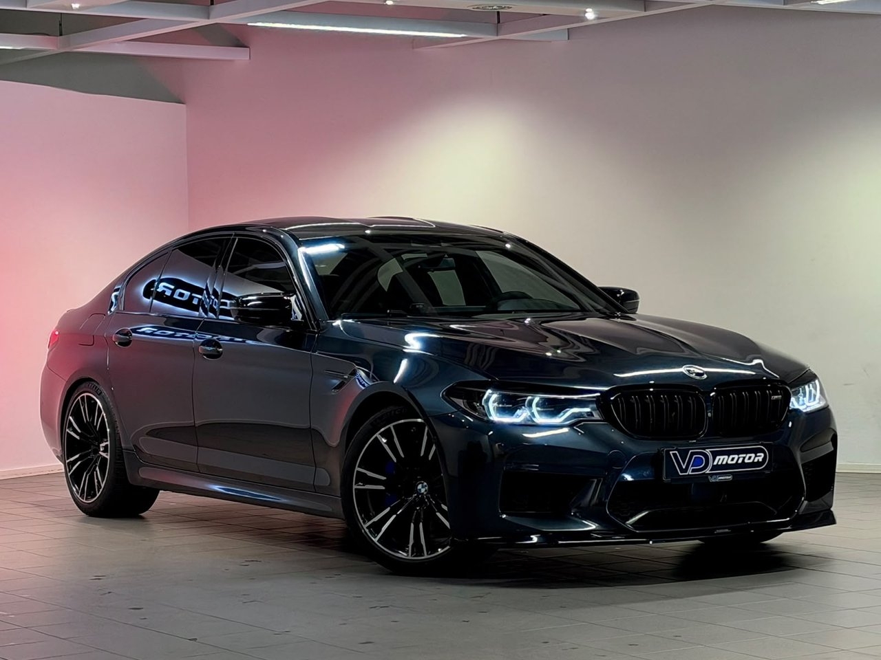 BMW M5 2019, kuva 4/30