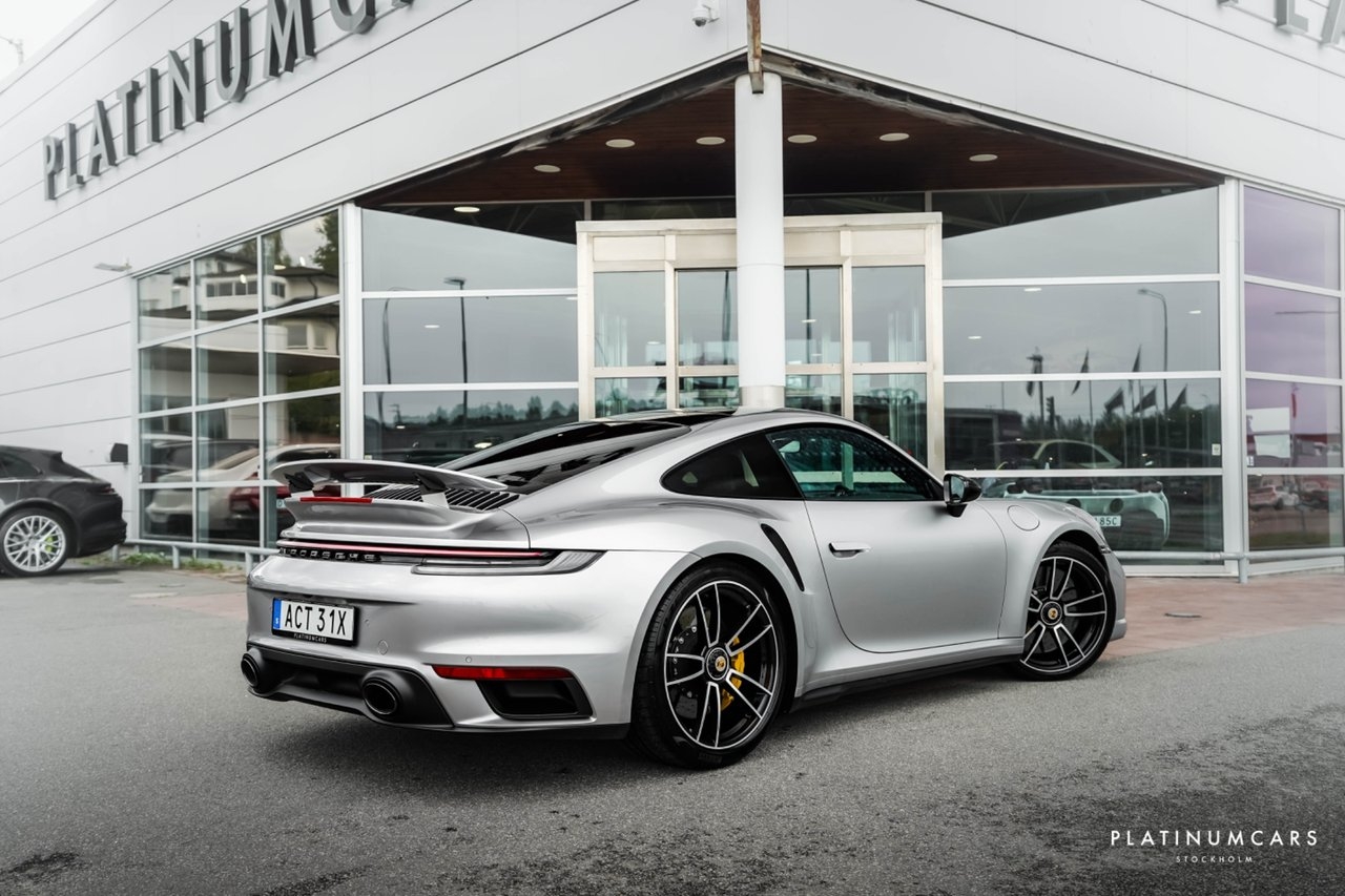 Porsche 911 2021, kuva 2/10