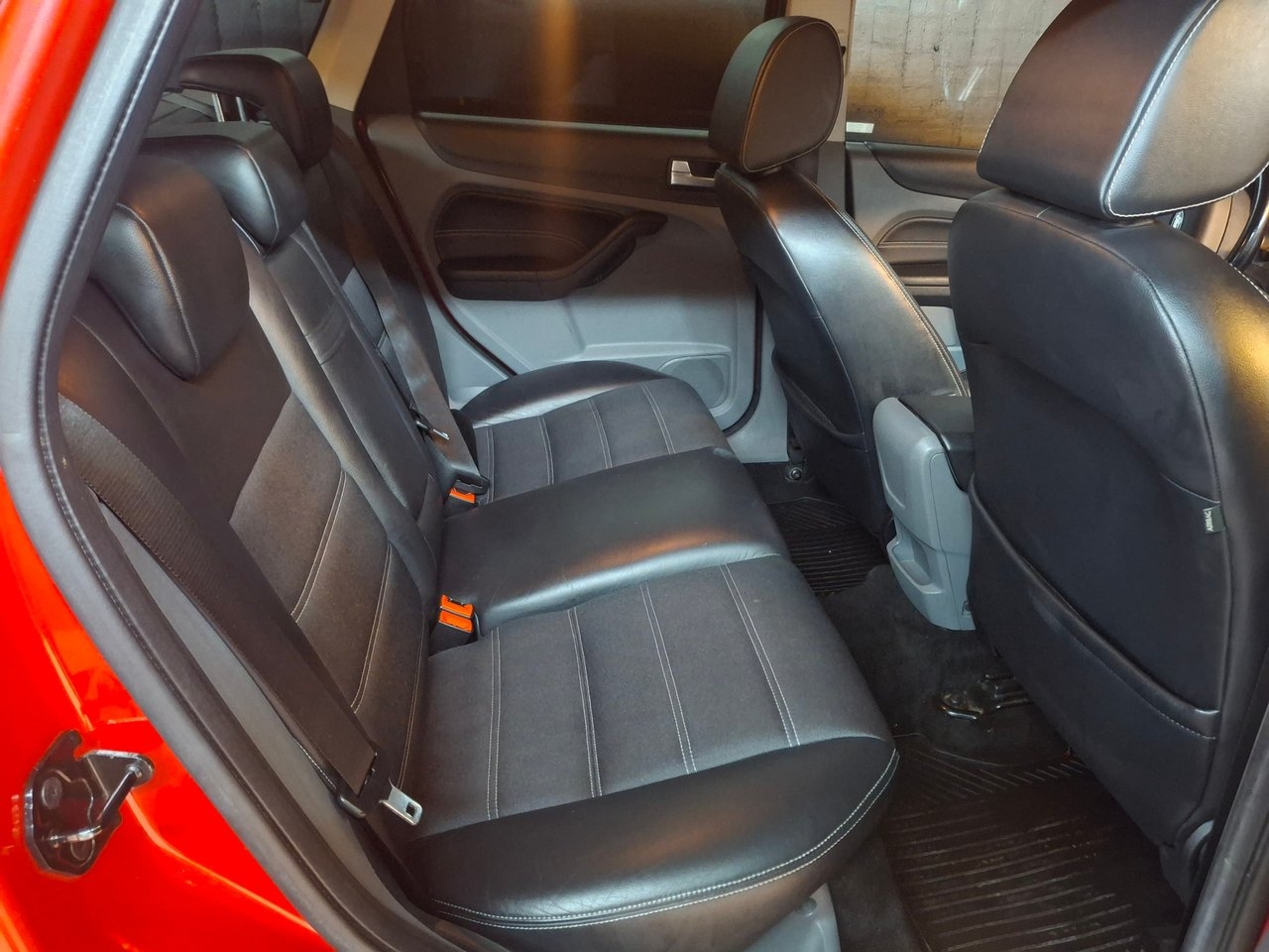 Ford Focus 2009, bild 6/9