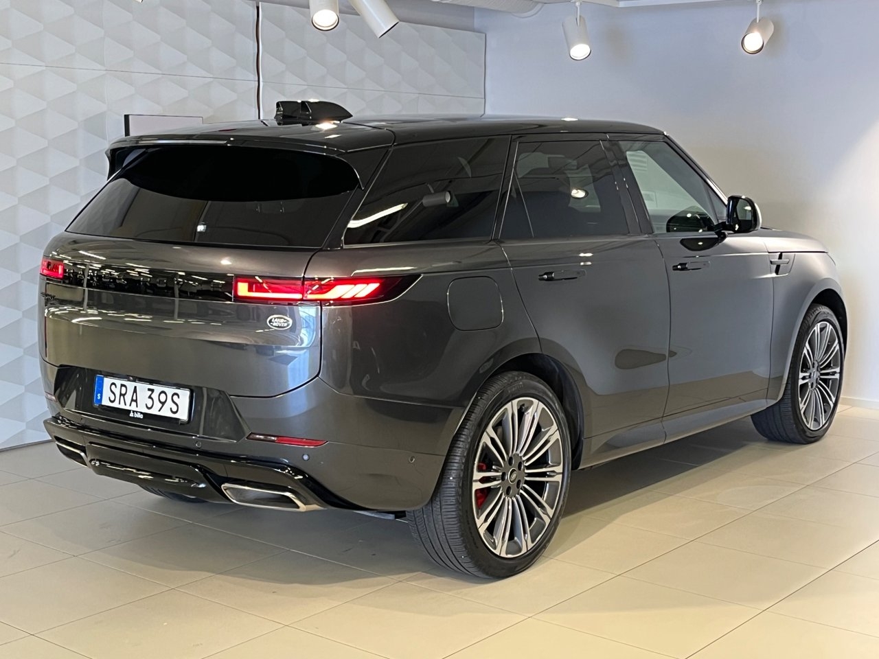 Land Rover Range Rover Sport 2023, photo 4/10