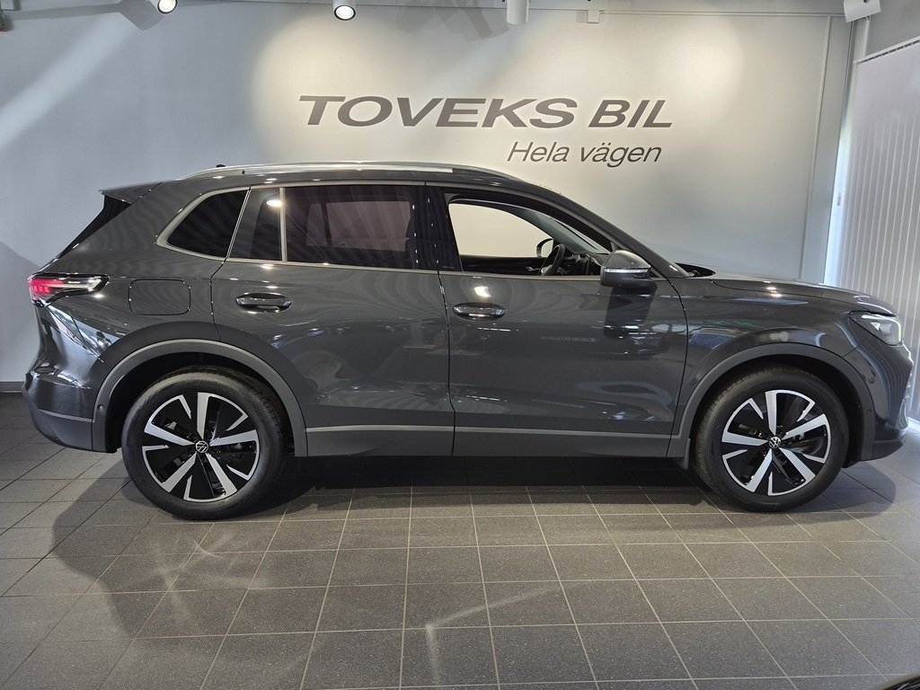 Volkswagen Tiguan 1.5 eTSI DSG , 150hk 2026, bild 4/10