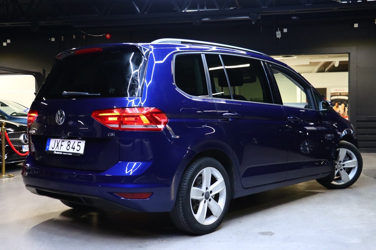 Volkswagen Touran 2016, bild 4/10