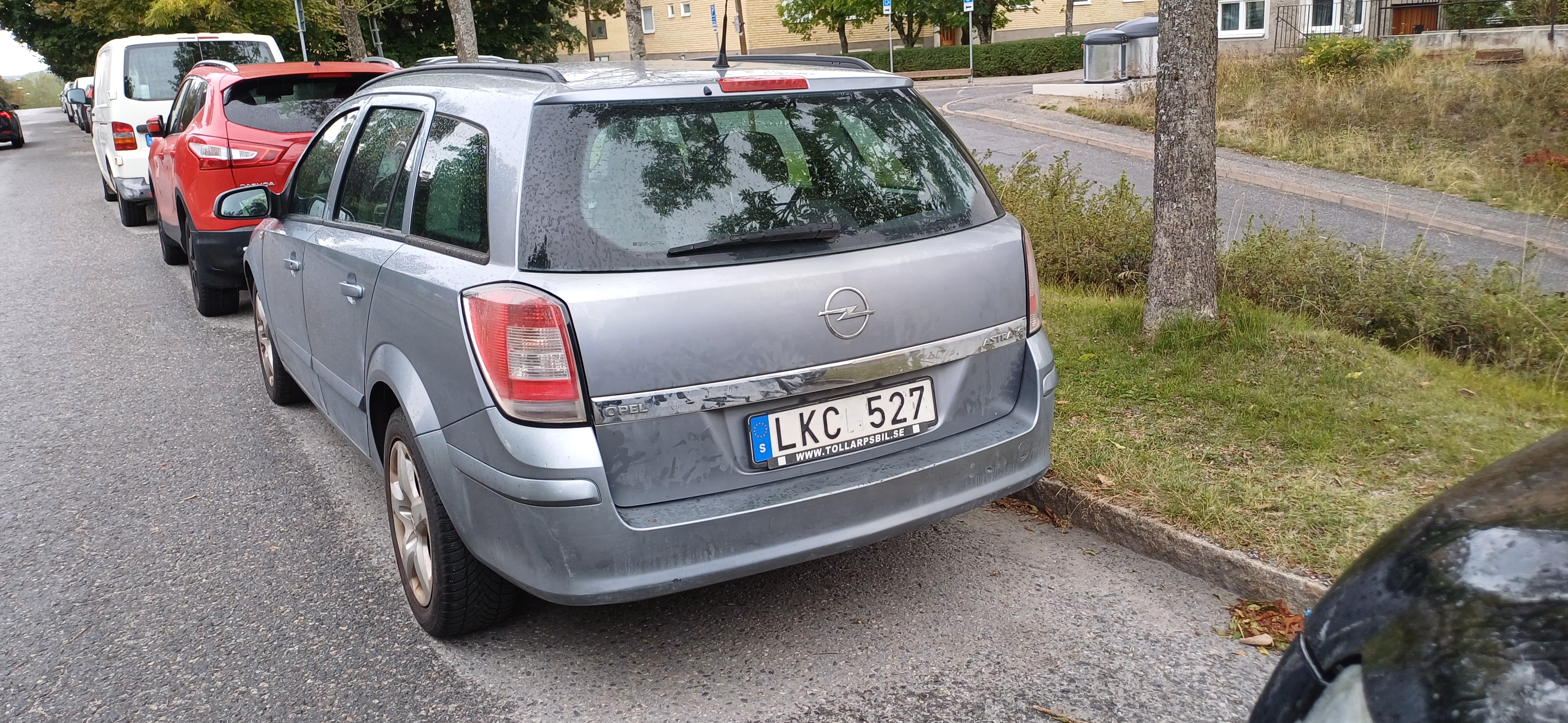 Opel Astra 2007, photo 3/8