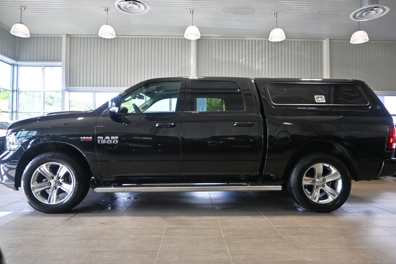 RAM 1500 Crew Cab 5.7 V8 HEMI Sport Kåpa 2018, photo 2/10