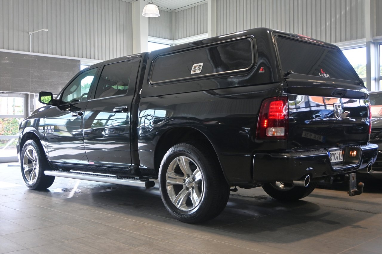 RAM 1500 Crew Cab 5.7 V8 HEMI Sport Kåpa 2018, photo 3/10