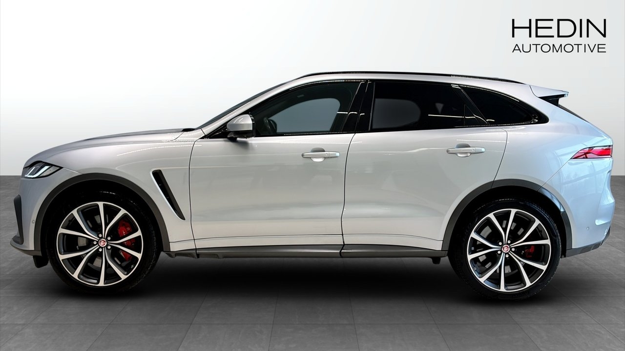 Jaguar F-Pace SVR V8 550HK AWD 2021, bild 6/10