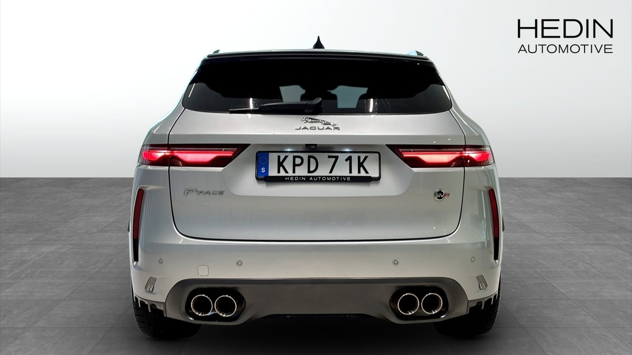 Jaguar F-Pace SVR V8 550HK AWD 2021, bild 7/10