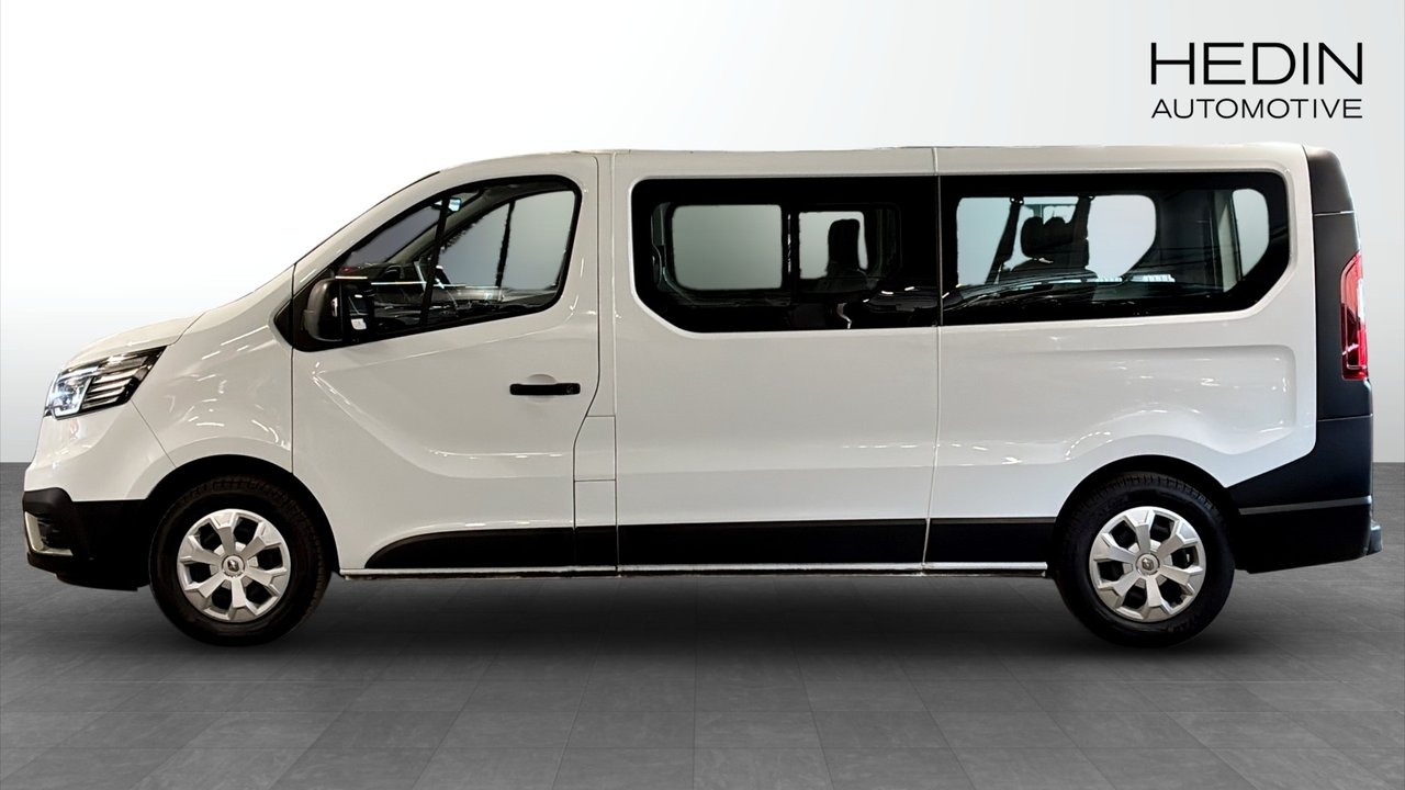 Renault Trafic 2024, photo 6/11