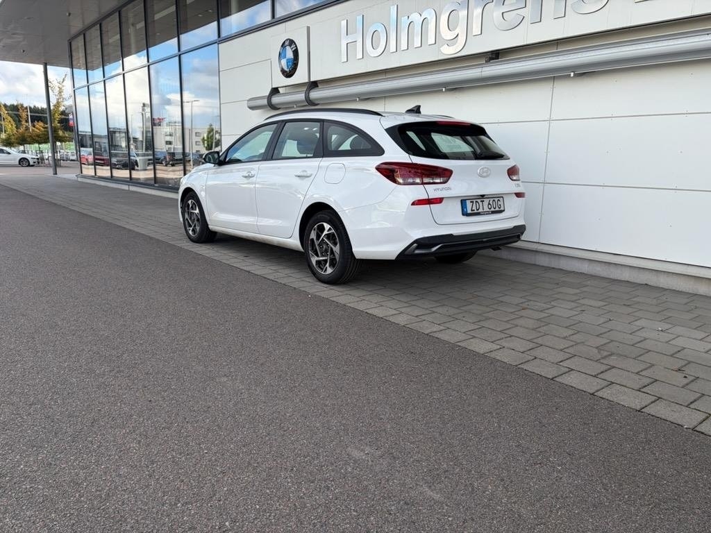 Hyundai i30 i 30 2025, bild 3/4