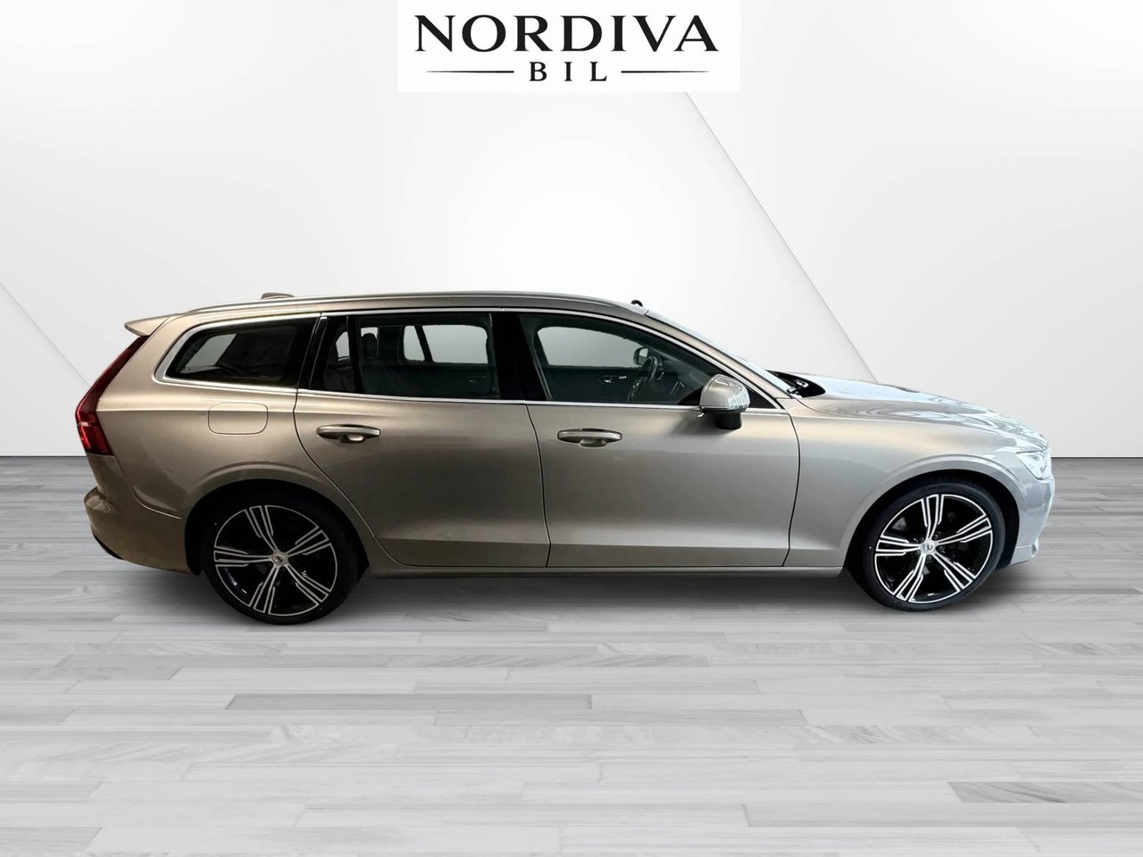 Volvo V60 2022, bild 6/34