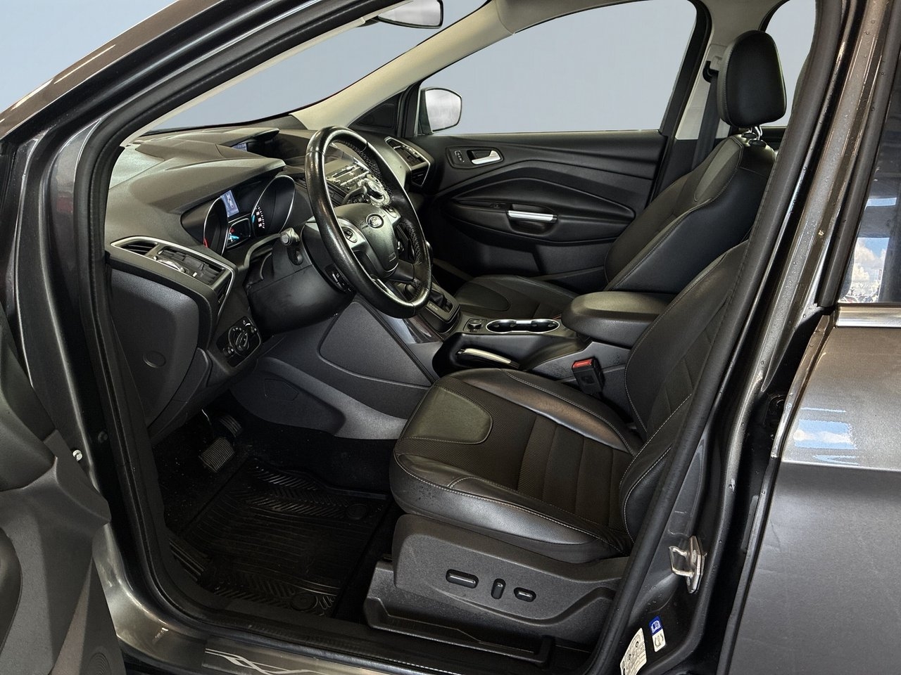 Ford Kuga 2016, bild 7/10