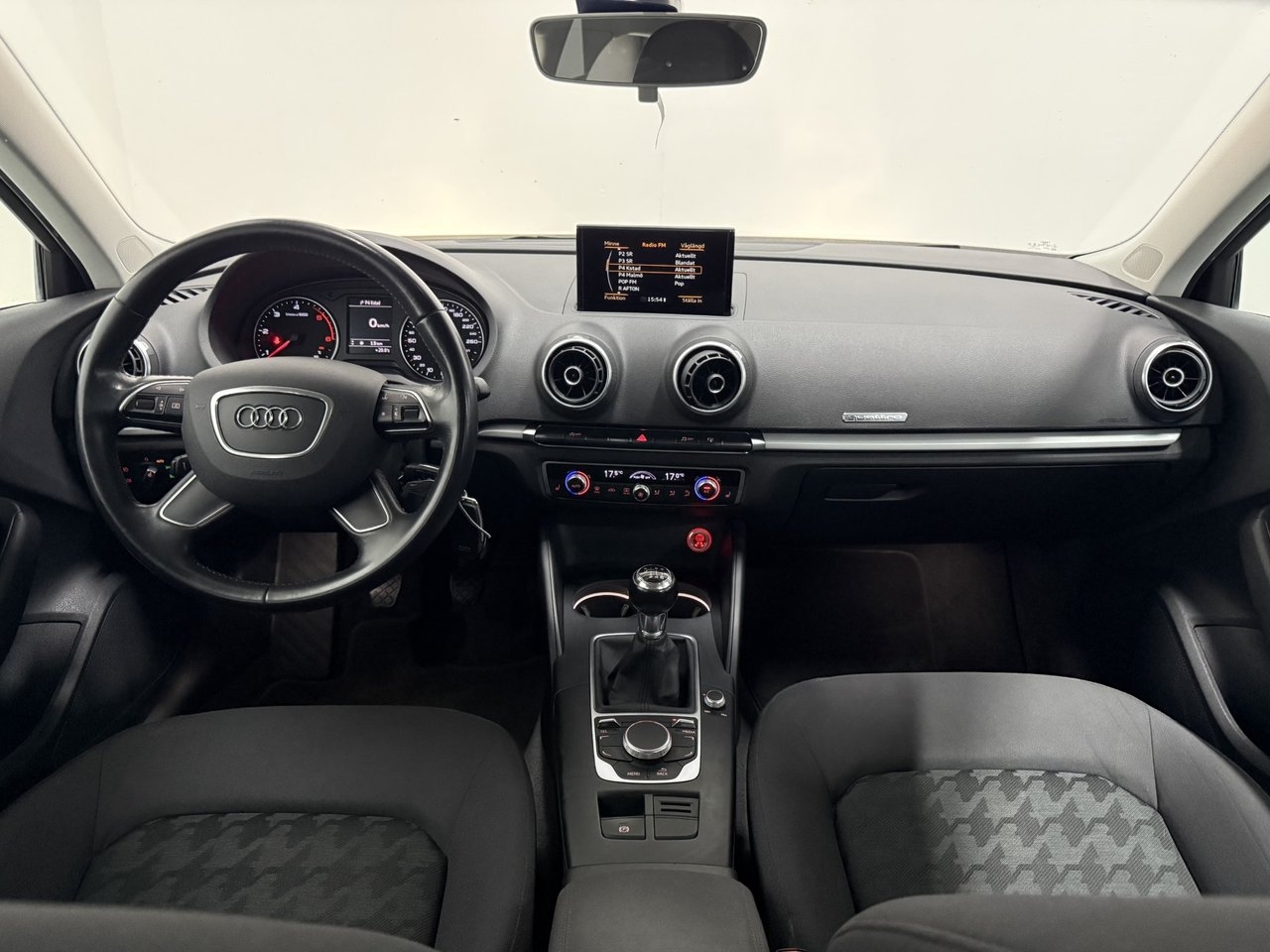 Audi A3 2016, kuva 7/10