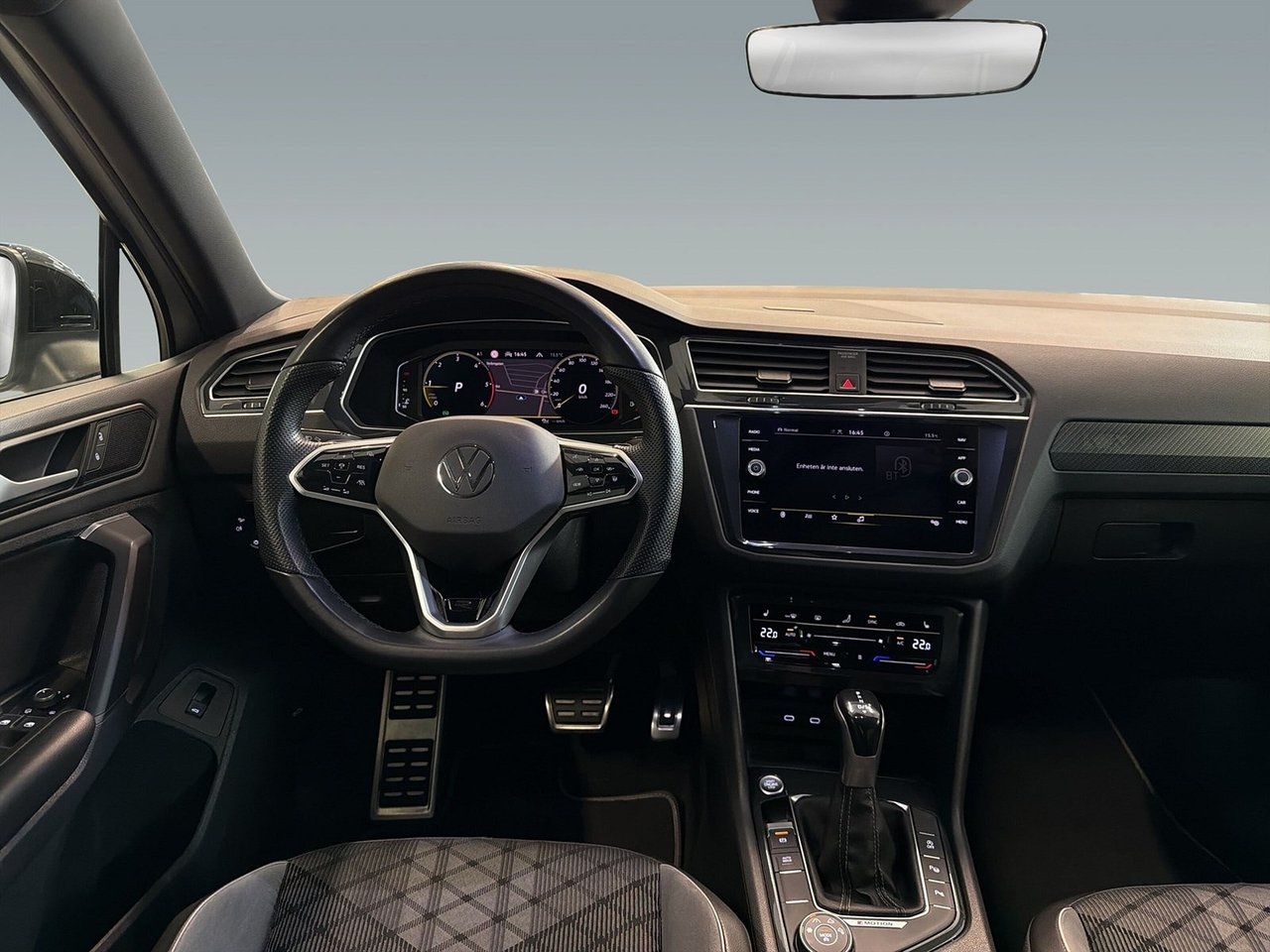 Volkswagen Tiguan 2021, bild 7/10