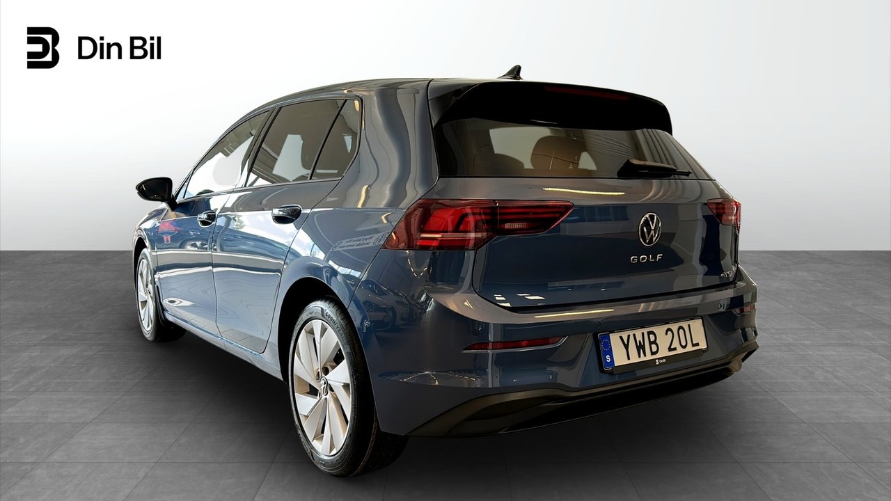 Volkswagen Golf Life 1.5 eTSI 150HK 2026, bild 3/13