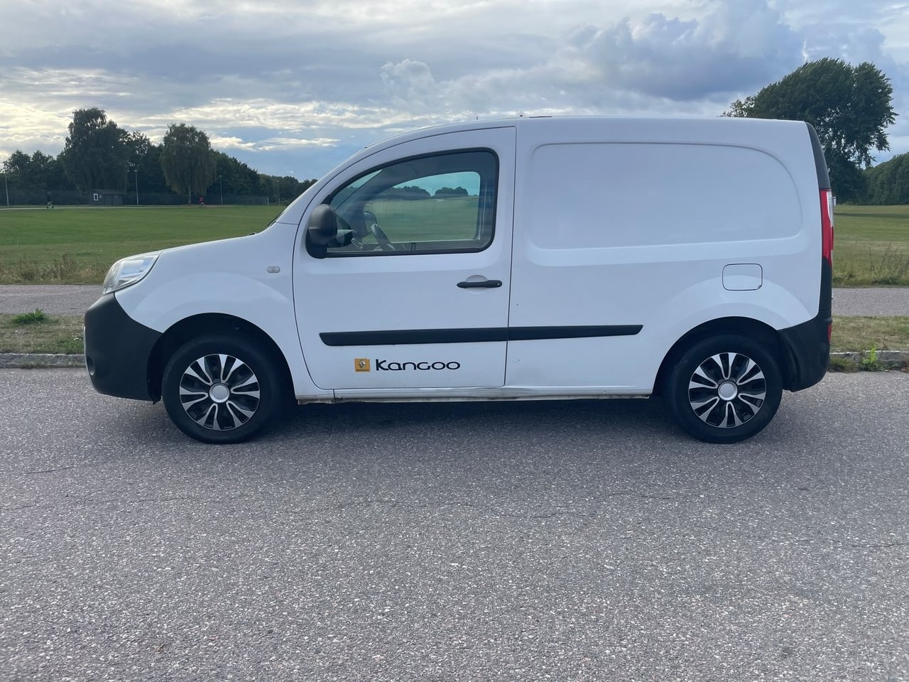 Renault Kangoo Express 2016, bild 2/10