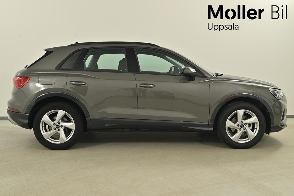 Audi Q3 35 TFSI S Tronic 150hk 2025, bild 5/13