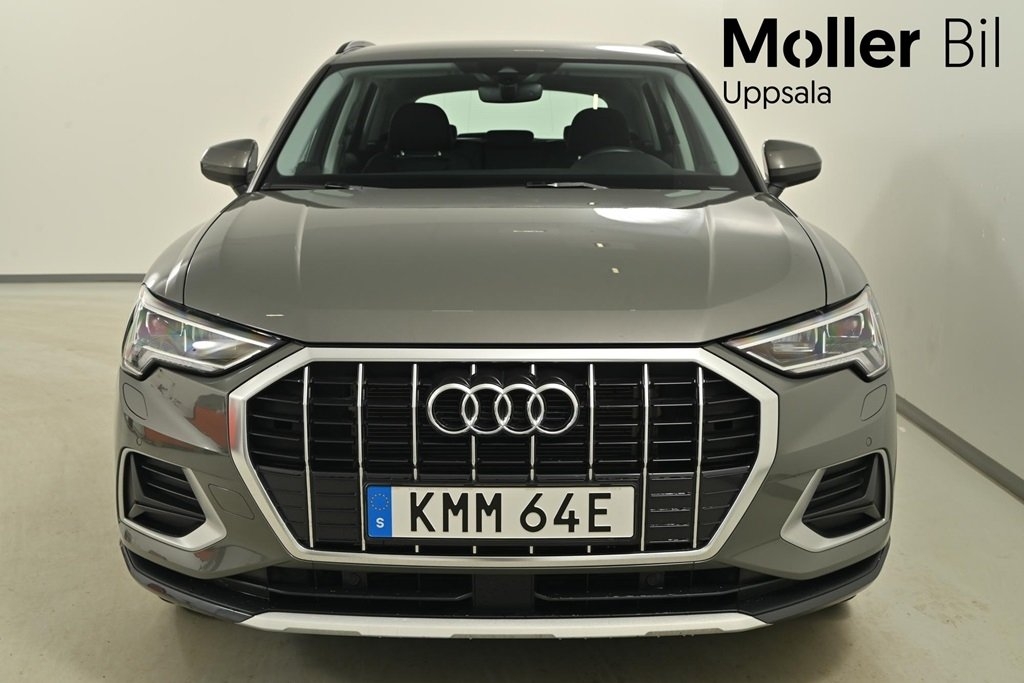 Audi Q3 35 TFSI S Tronic 150hk 2025, bild 3/13