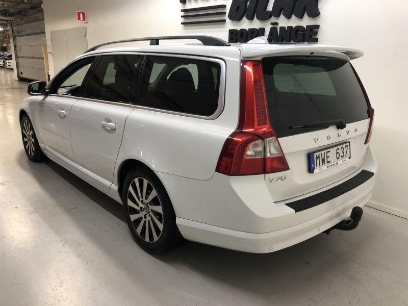 Volvo V70 D2 Manuell, 115hk 2013, bild 3/9