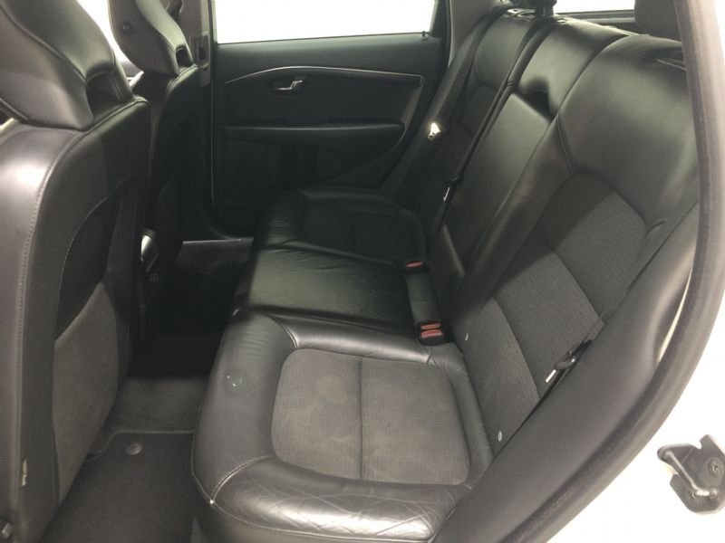 Volvo V70 D2 Manuell, 115hk 2013, bild 6/9
