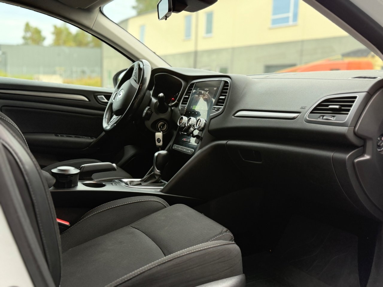 Renault Megane 2022, bild 7/10
