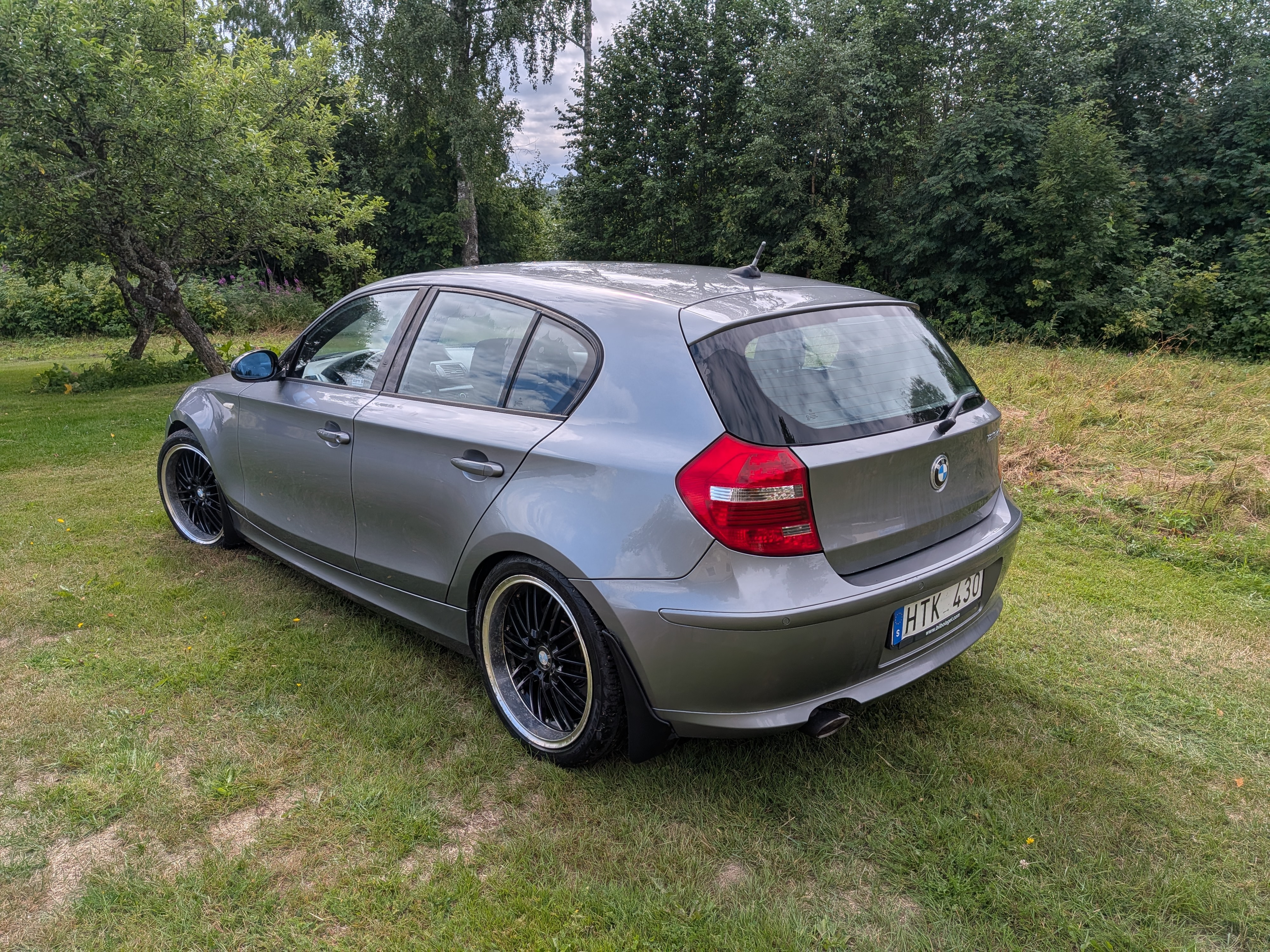 BMW 123 d 5-dörrars Steptronic 2009, bild 4/4