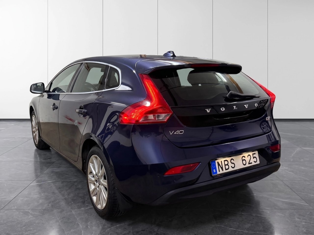 Volvo V40 D2 Momentum 115hk / Nyservad 2013, bild 6/10