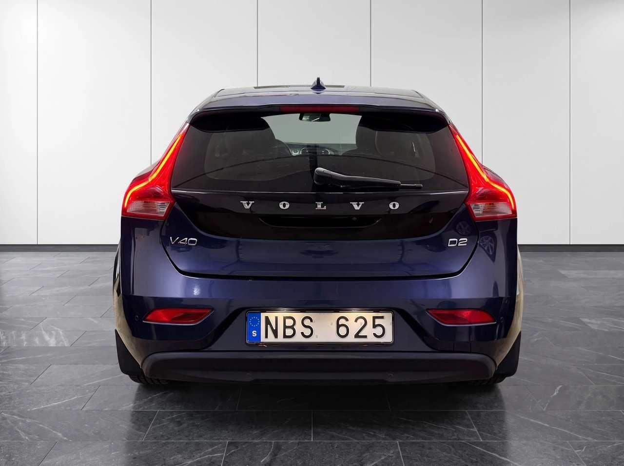 Volvo V40 D2 Momentum 115hk / Nyservad 2013, bild 7/10