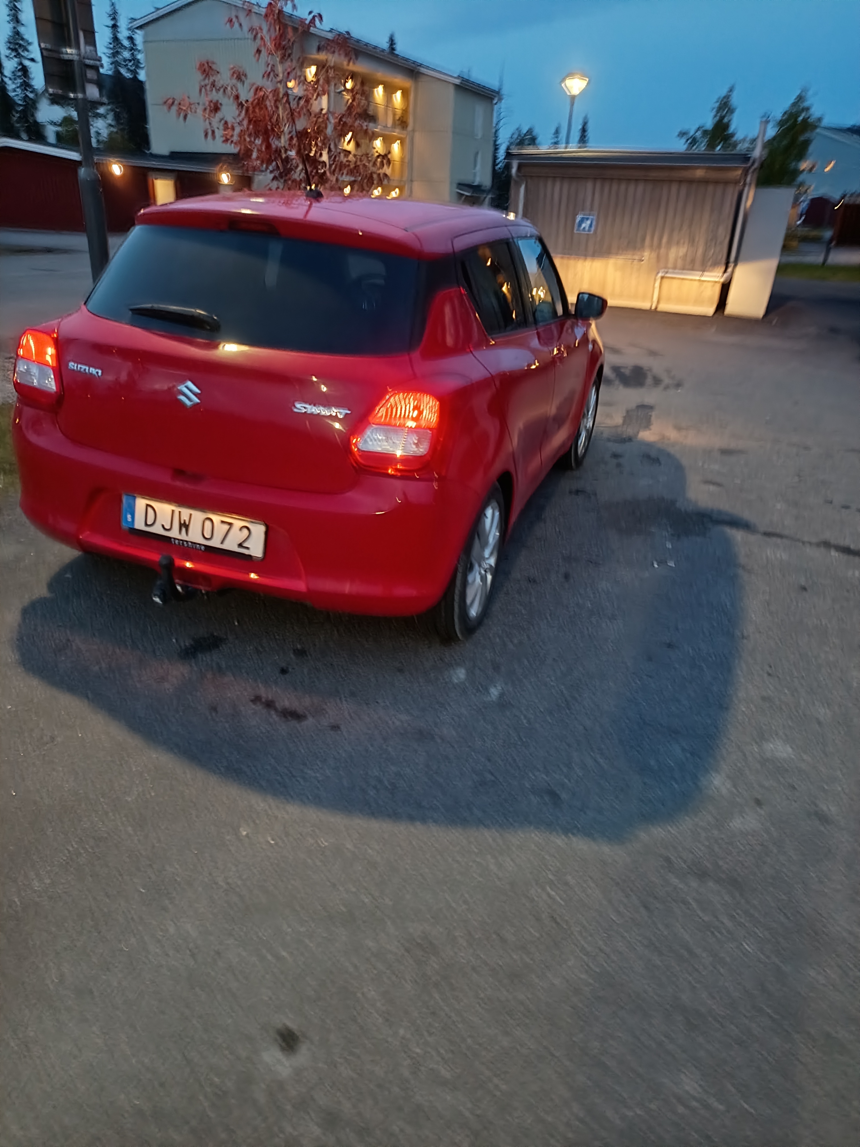 Suzuki Swift 2018, bild 4/5