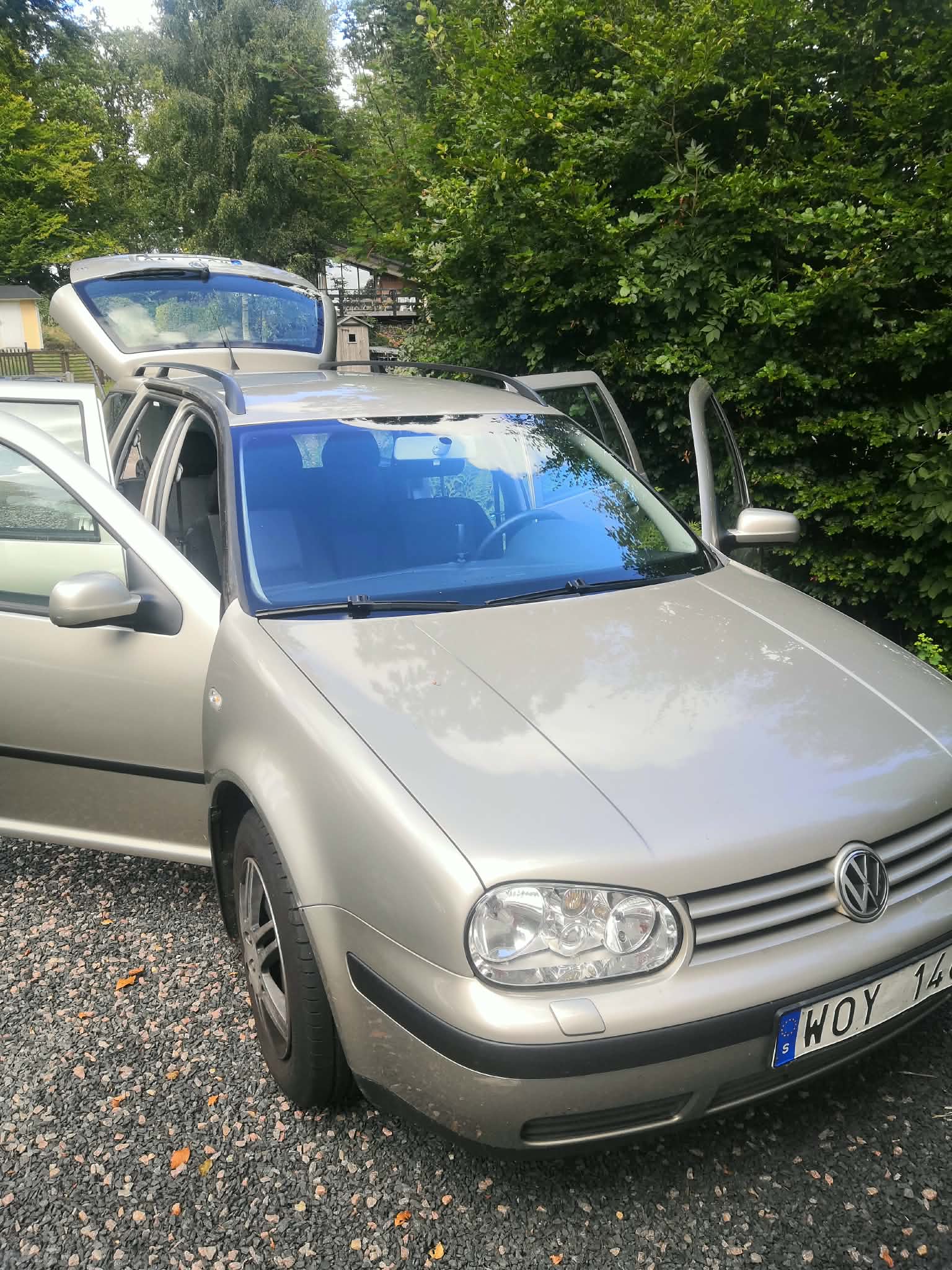Volkswagen Golf IV Variant 1.6 Manuell 2005, bild 3/10