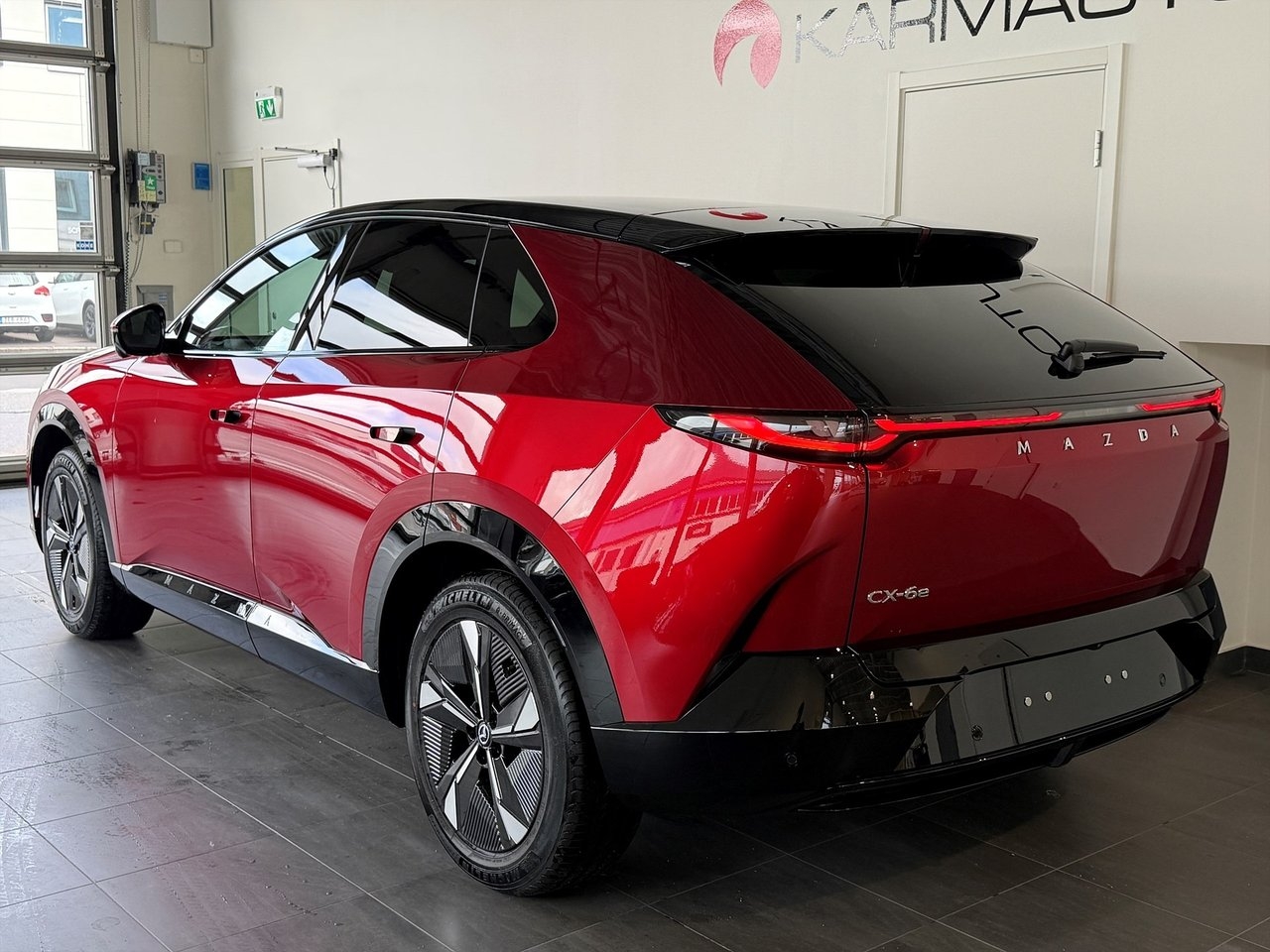 Mazda CX-6e Takumi 19'' 78 kWh, 258hk 2026, bild 2/10