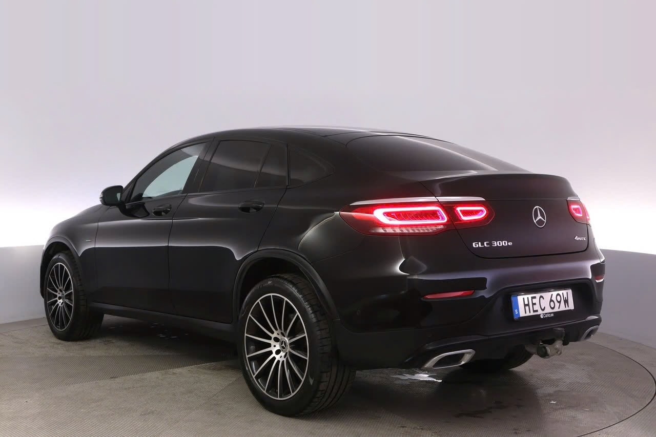 Mercedes-Benz 300 2021, kuva 2/10