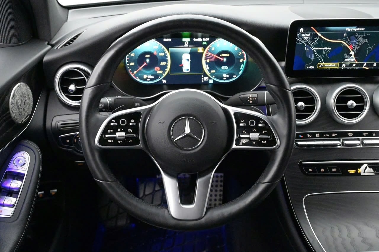 Mercedes-Benz 300 2021, kuva 6/10