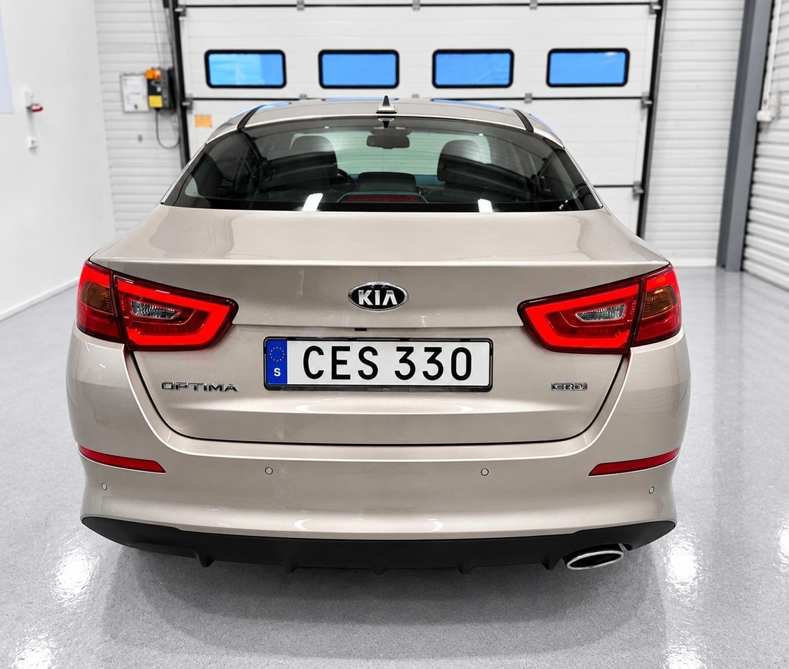 Kia Optima 1.7 CRDi 2014, bild 6/10