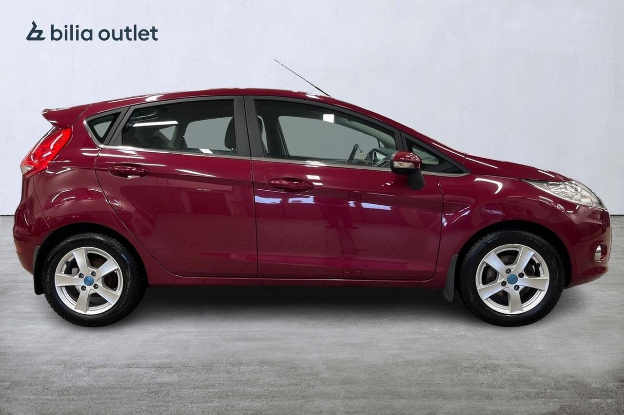 Ford Fiesta 2011, bild 7/10