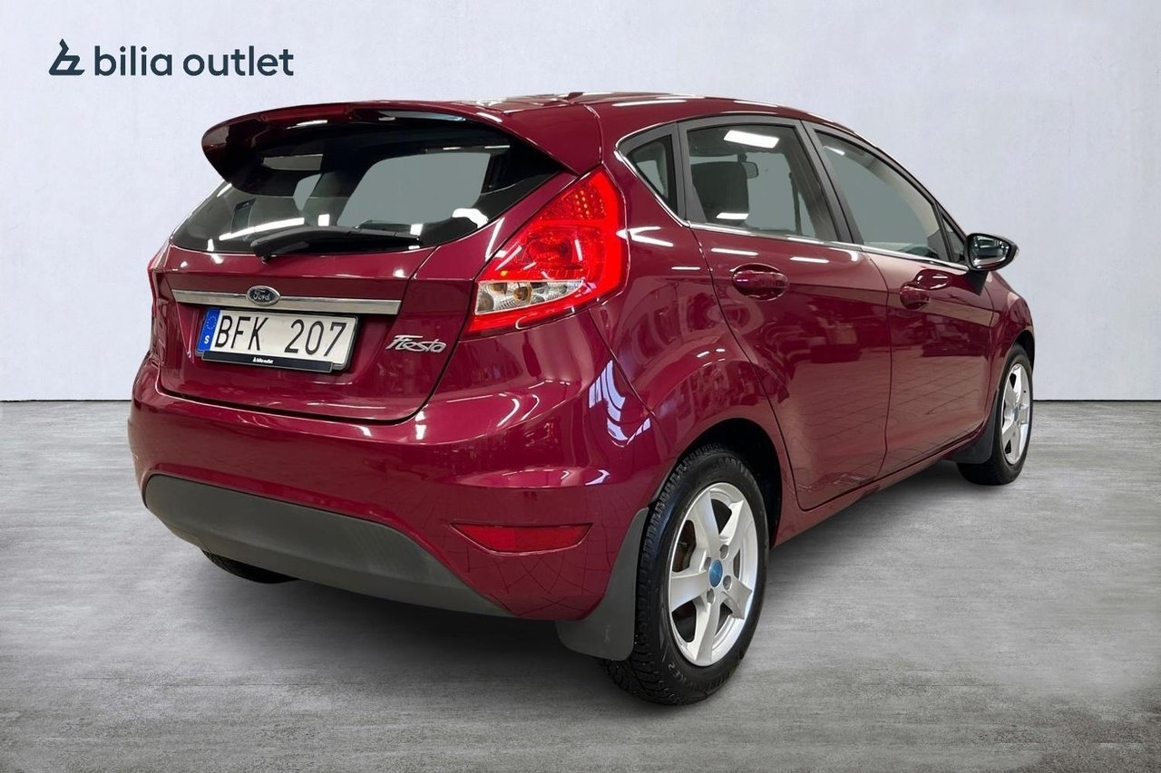 Ford Fiesta 2011, bild 6/10