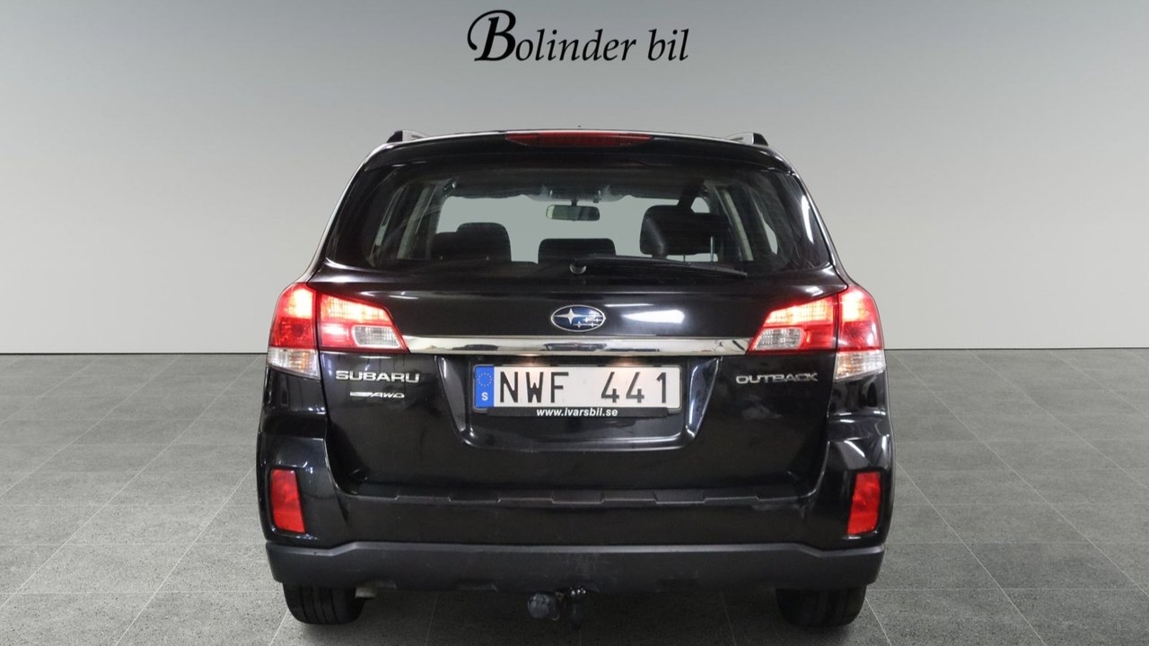 Subaru Outback 2012, photo 5/10