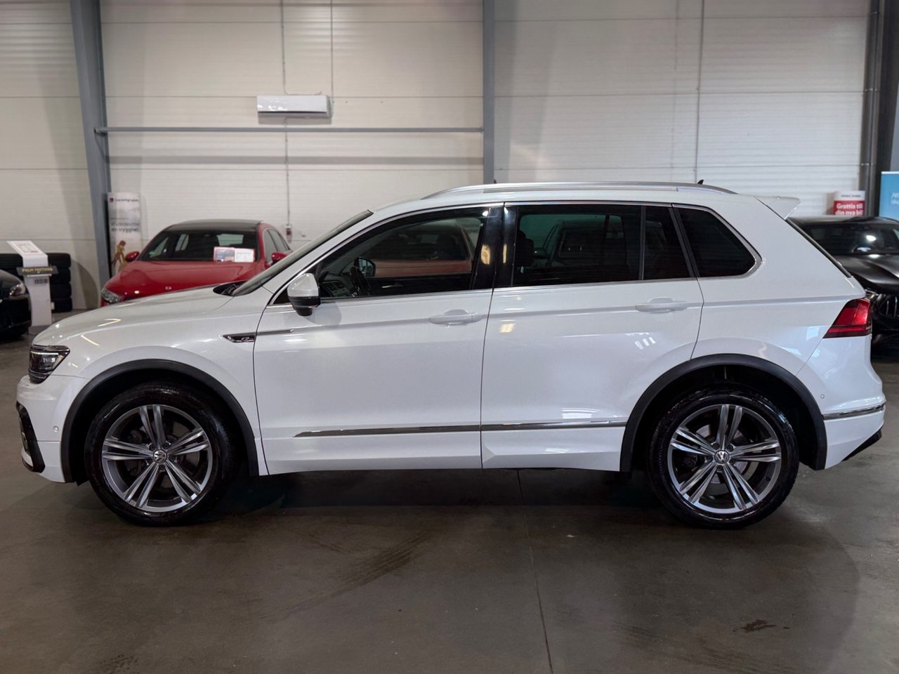Volkswagen Tiguan 2017, bild 7/10