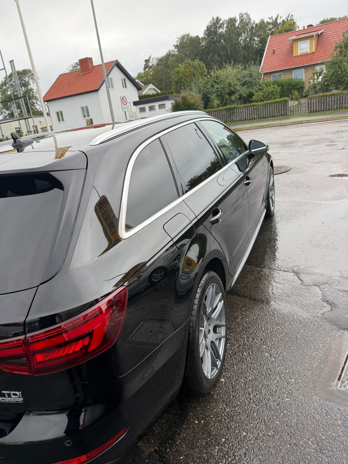 Audi A4 Avant 2.0 TDI quattro S Tronic 2018, bild 2/10