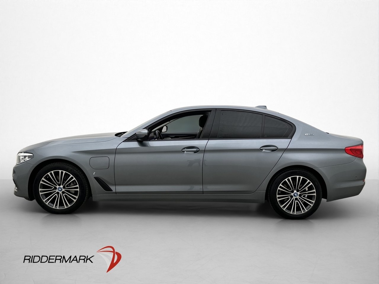 BMW 530 e iPerformance 252hk Sport-line 2019, bild 4/32