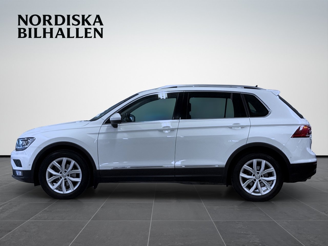 Volkswagen Tiguan 1.4 TSI 4Motion Base 2018, bild 4/10