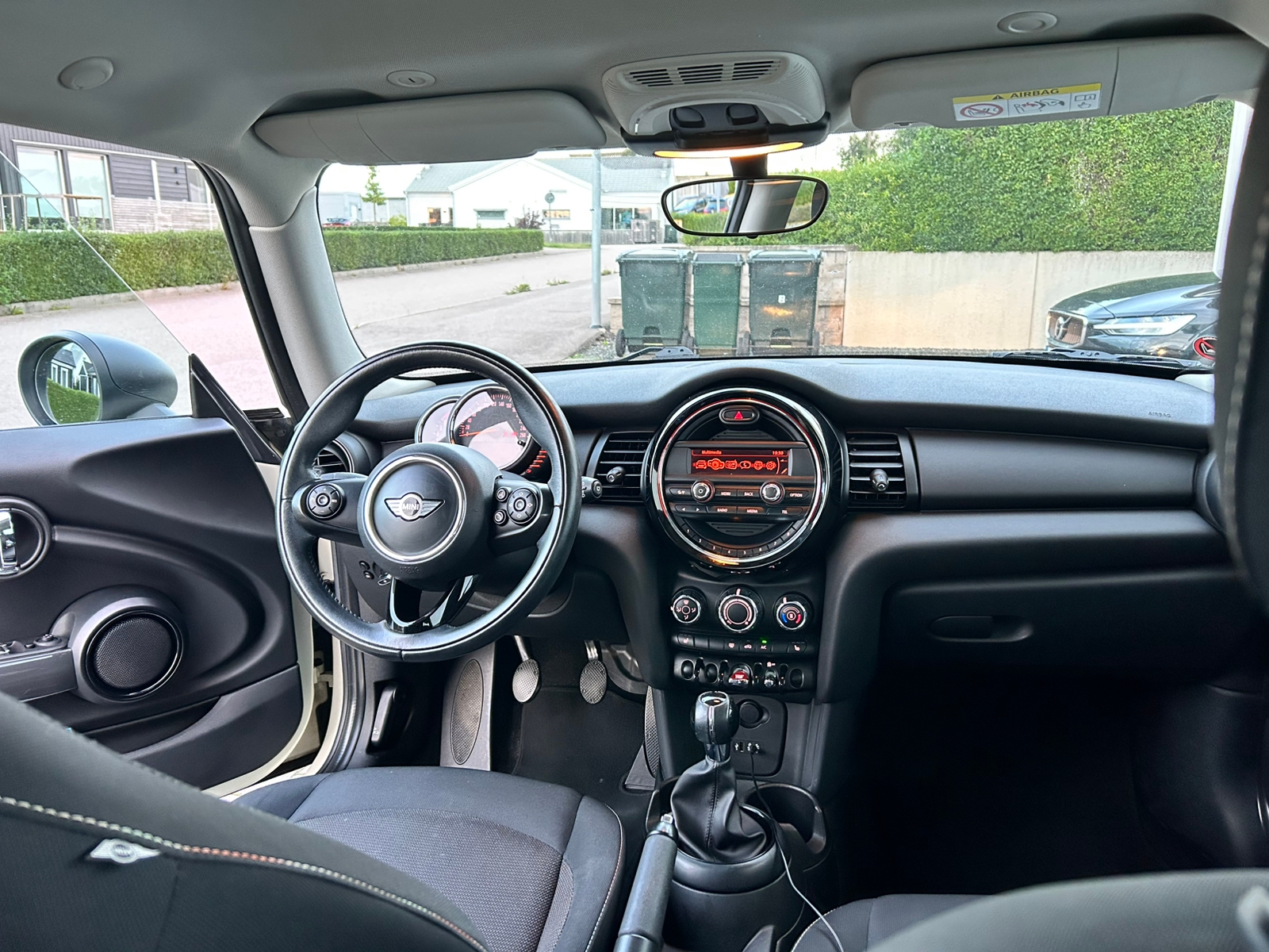 MINI One First 3-dörrars Manuell 2015, kuva 6/6
