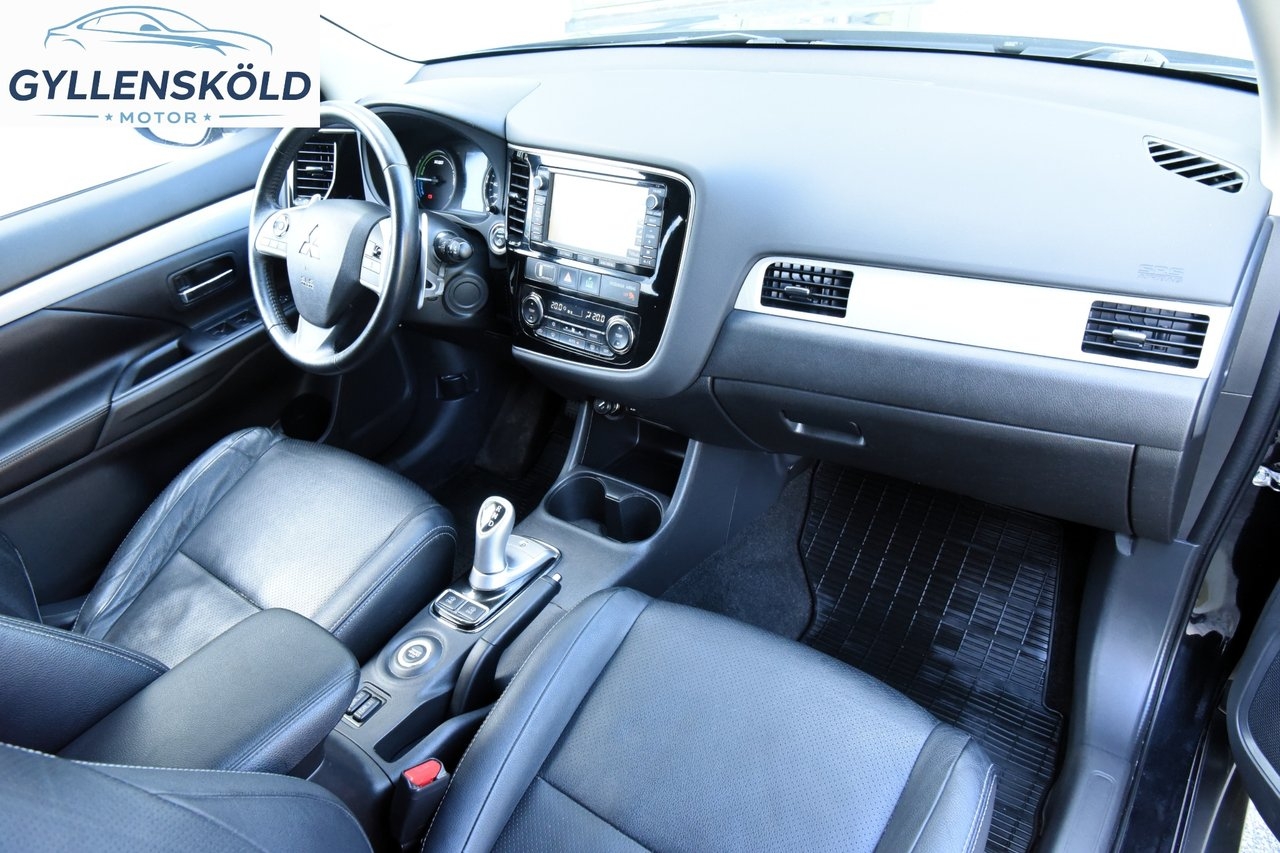 Mitsubishi Outlander 2015, bild 7/10